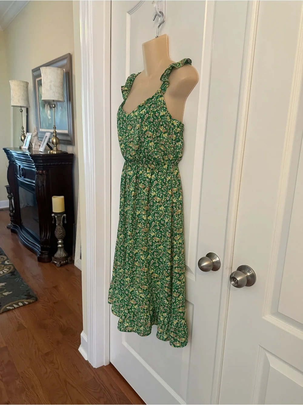 Jessica Simpson Green Floral V Neck Flutter Sleeve Dress Size Small